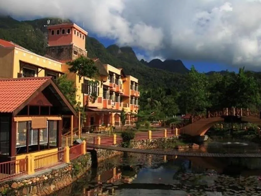 Geopark Hotel Padang Mat Sirat